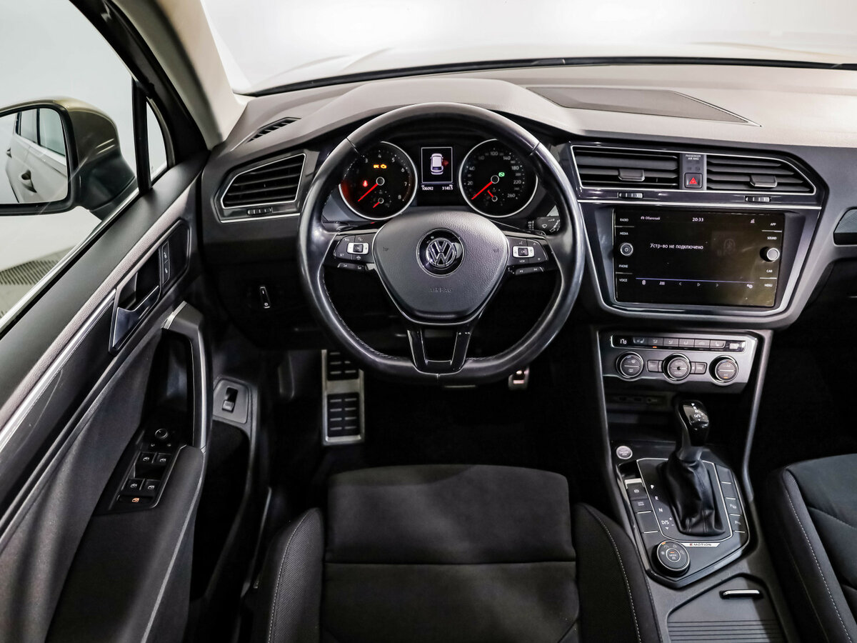 Volkswagen Tiguan с пробегом — 2020 год. Фото: #9