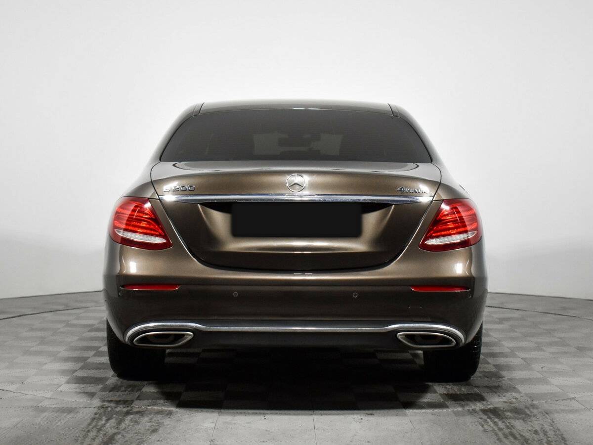 Mercedes-Benz E-Класс с пробегом — 2016 год. Фото: #4