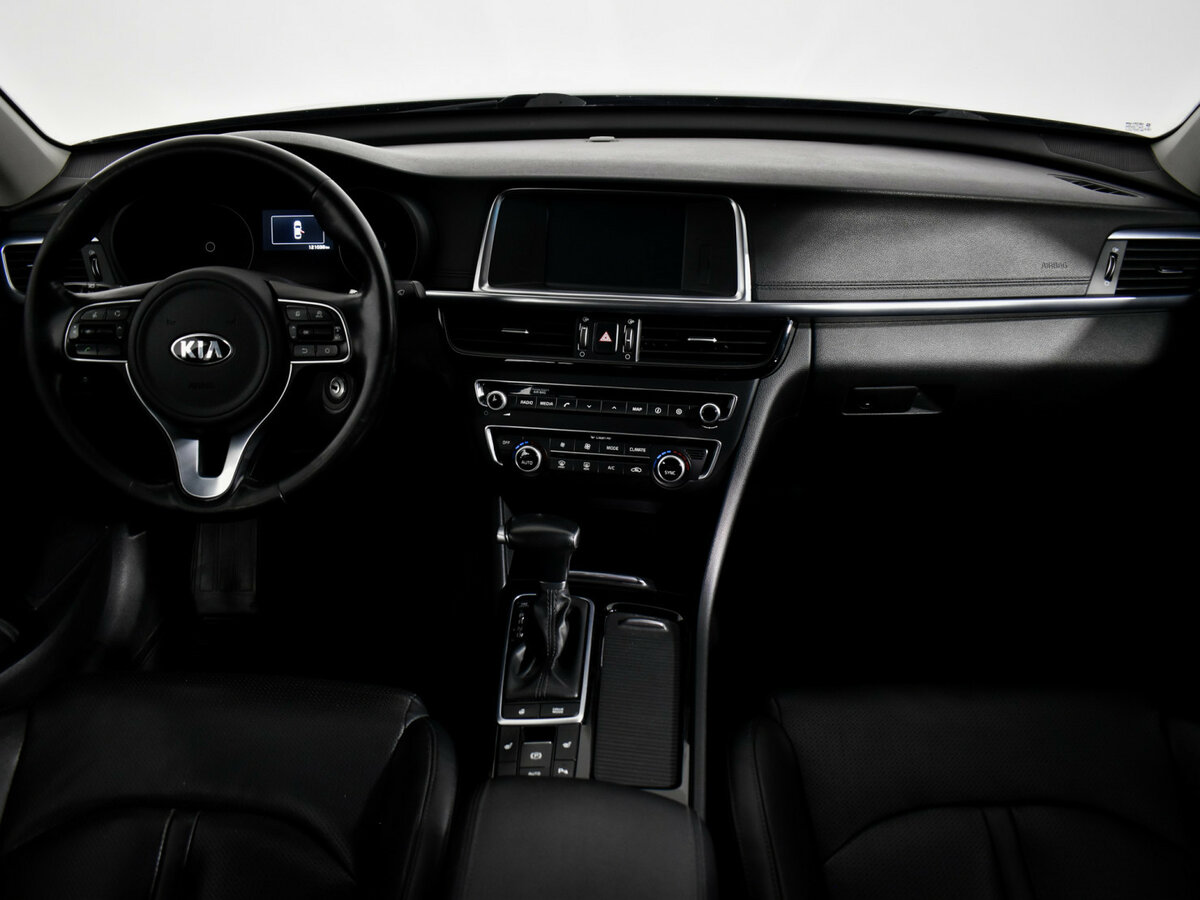 Kia Optima с пробегом — 2017 год. Фото: #11