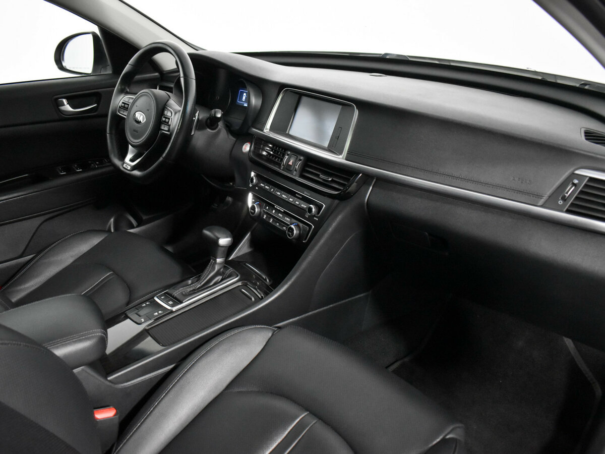 Kia K5 с пробегом — 2017 год. Фото: #11