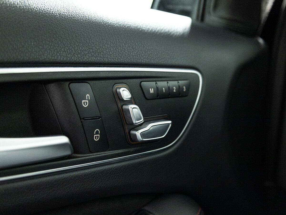 Mercedes-Benz A-Класс с пробегом — 2016 год. Фото: #15