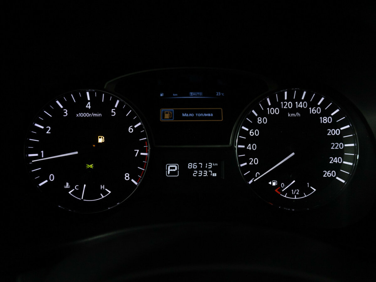 Nissan Pathfinder с пробегом — 2015 год. Фото: #9