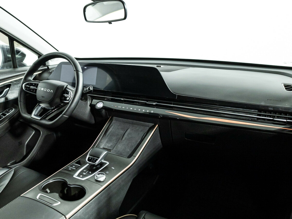 OMODA C5 с пробегом — 2024 год. Фото: #8