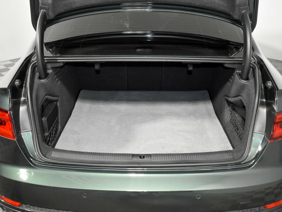 Audi A4 с пробегом — 2017 год. Фото: #20