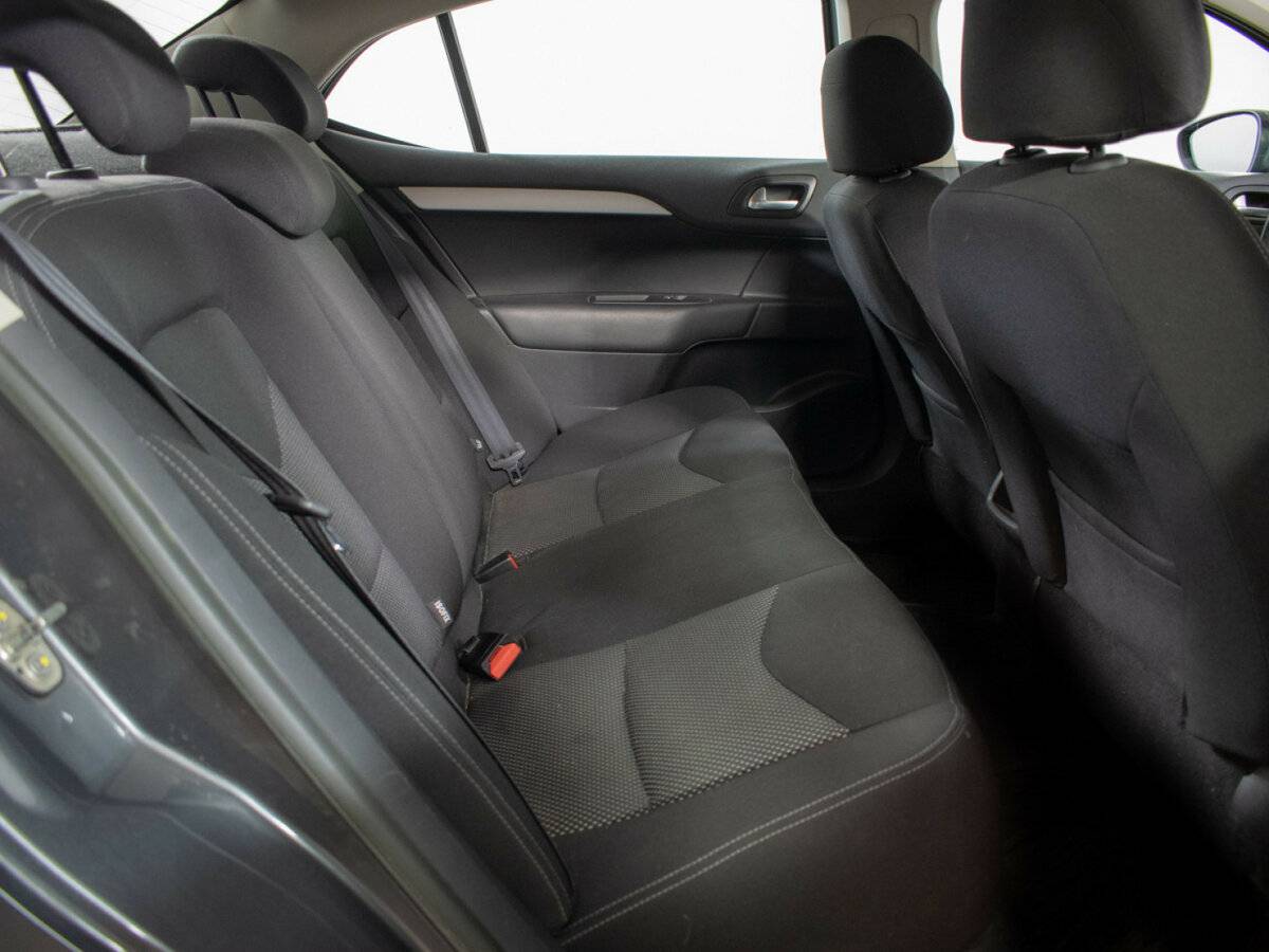 Citroen C4 с пробегом — 2013 год. Фото: #9