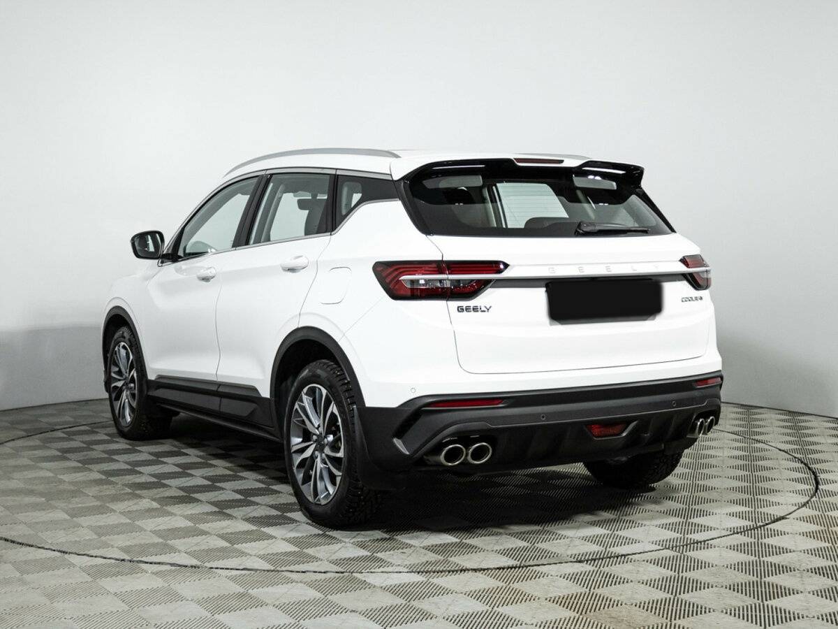 Geely Coolray с пробегом — 2023 год. Фото: #5