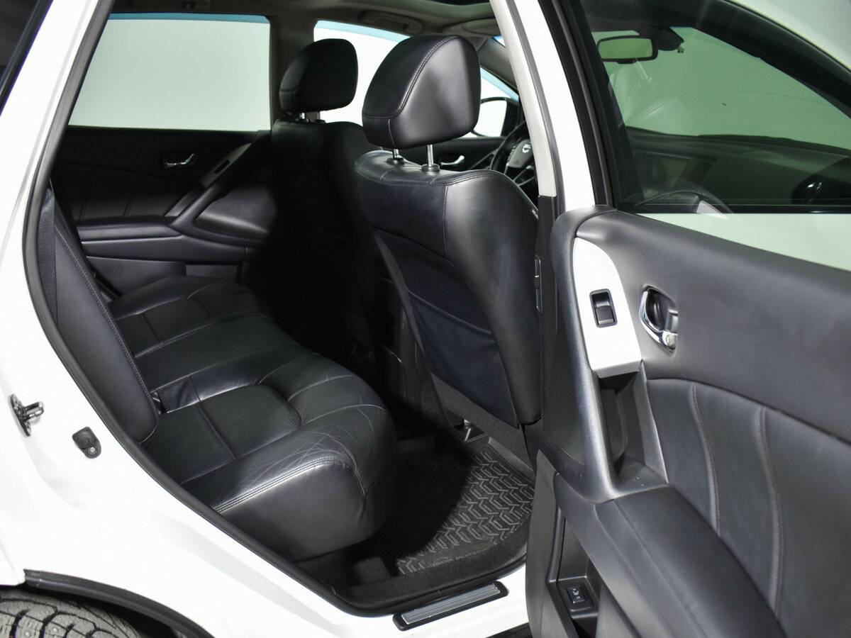 Nissan Murano с пробегом — 2014 год. Фото: #9