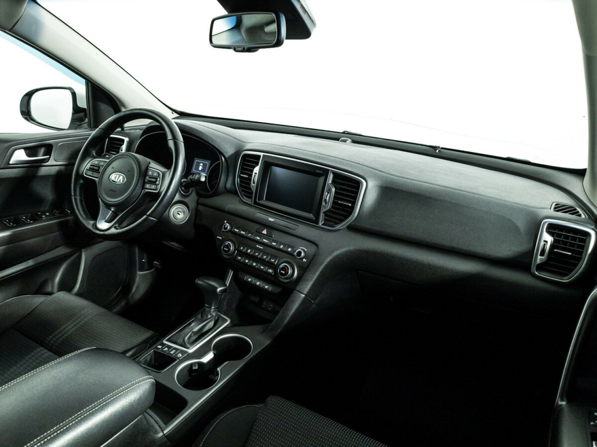 Kia Sportage с пробегом — 2016 год. Фото: #6