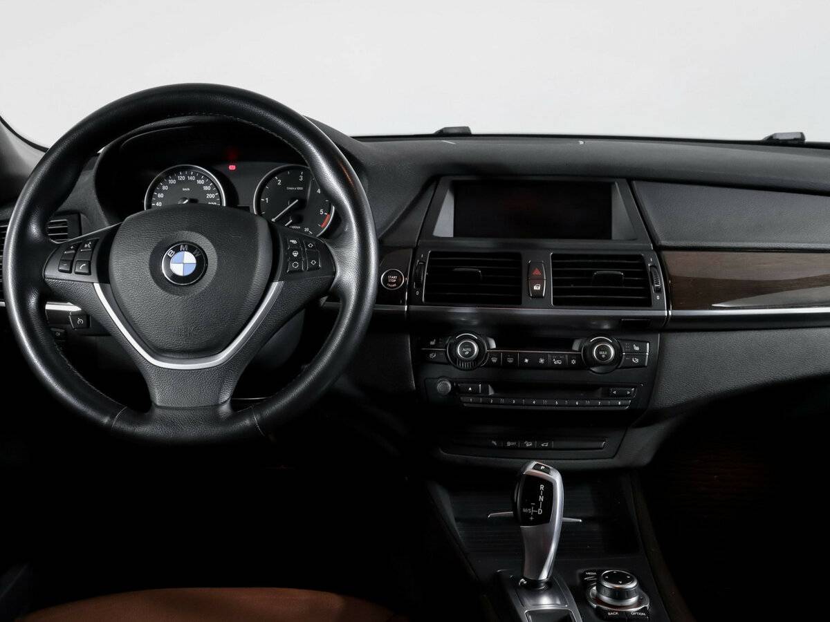 BMW X5 с пробегом — 2013 год. Фото: #11