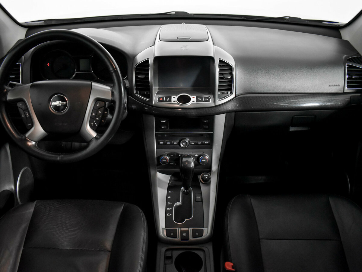 Chevrolet Captiva с пробегом — 2013 год. Фото: #12