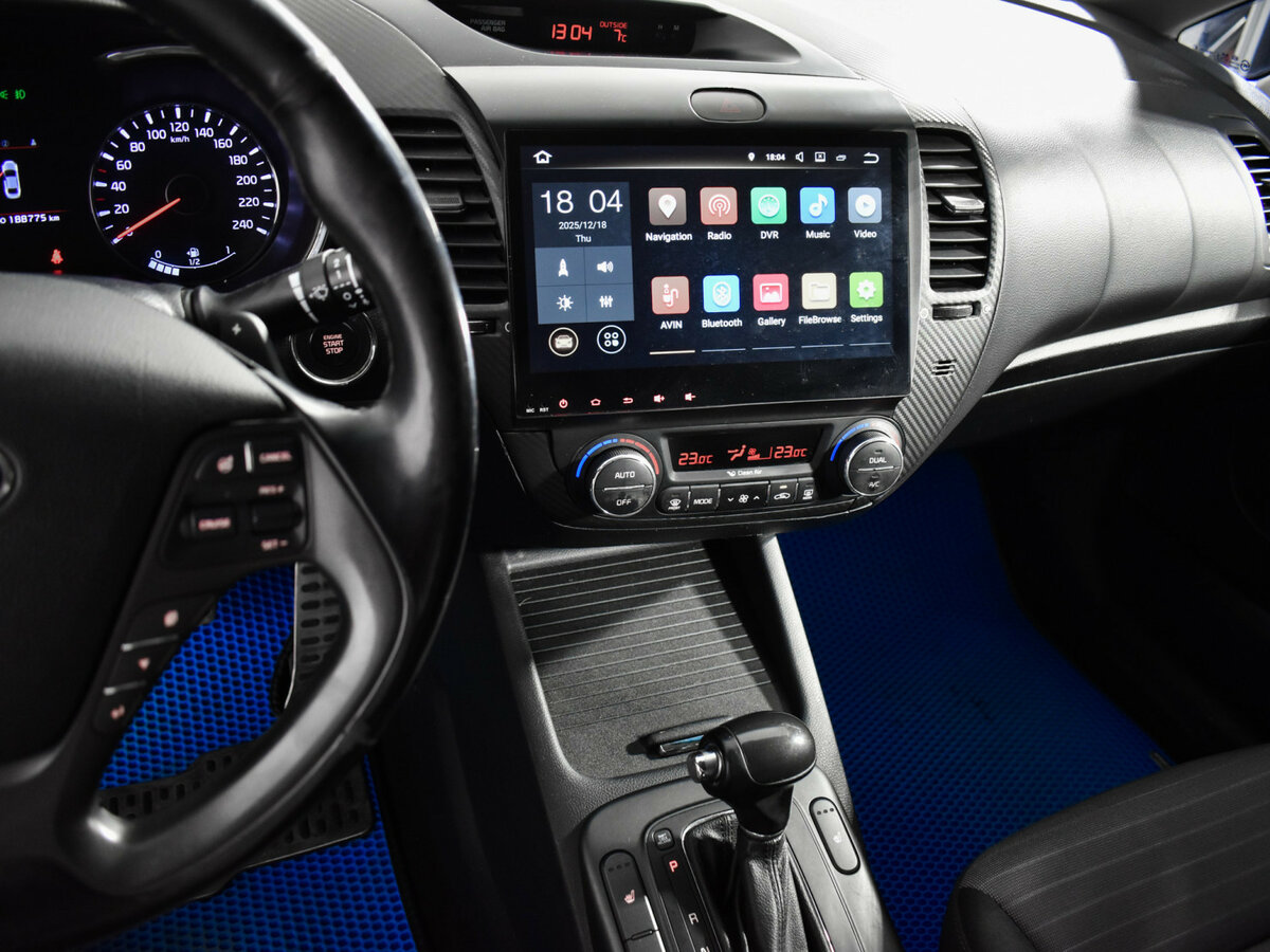 Kia Cerato с пробегом — 2014 год. Фото: #16