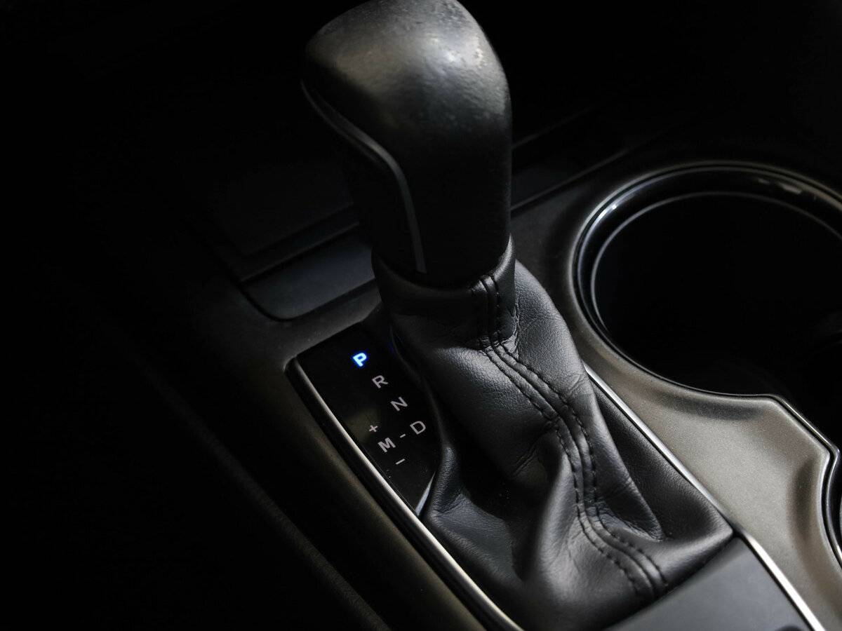 Toyota Camry с пробегом — 2021 год. Фото: #28