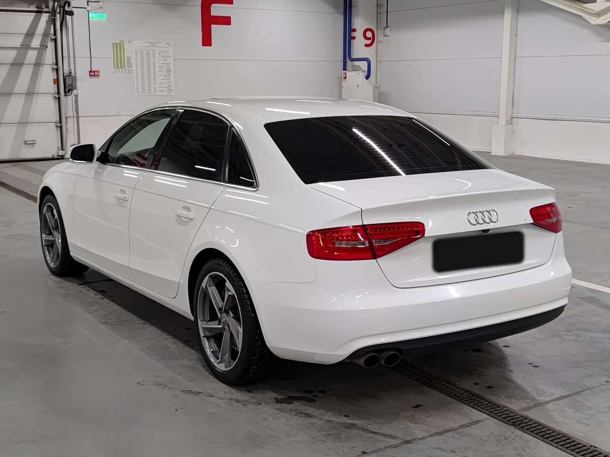 Audi A4 с пробегом — 2012 год. Фото: #6