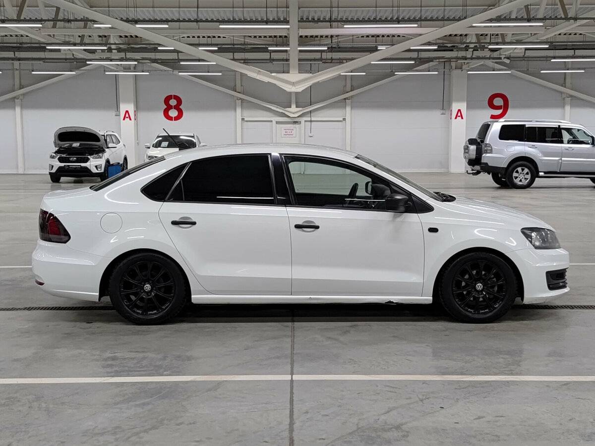 Volkswagen Polo с пробегом — 2017 год. Фото: #3