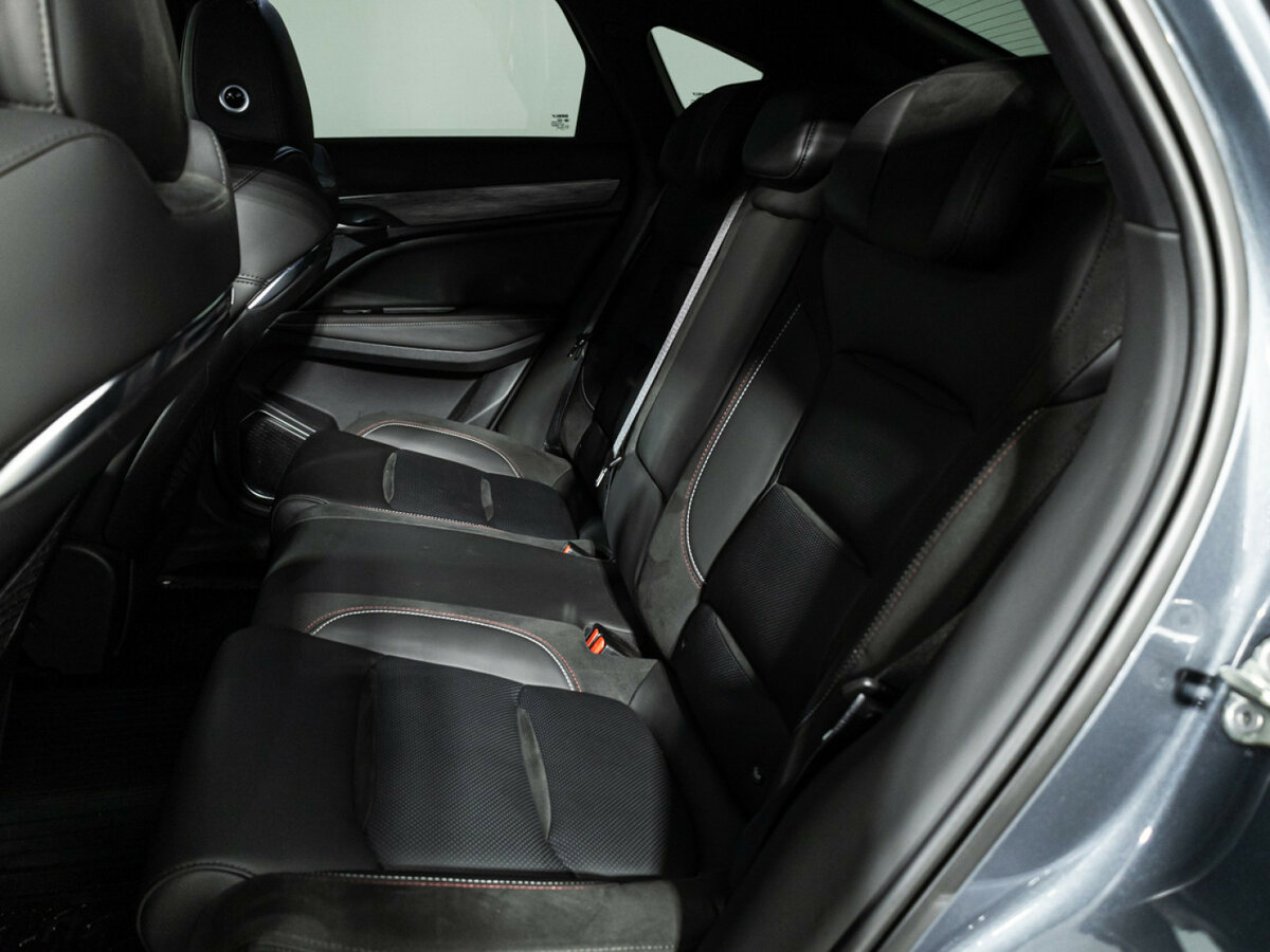 Geely Tugella с пробегом — 2023 год. Фото: #7