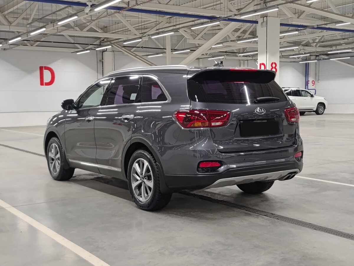 Kia Sorento с пробегом — 2019 год. Фото: #6