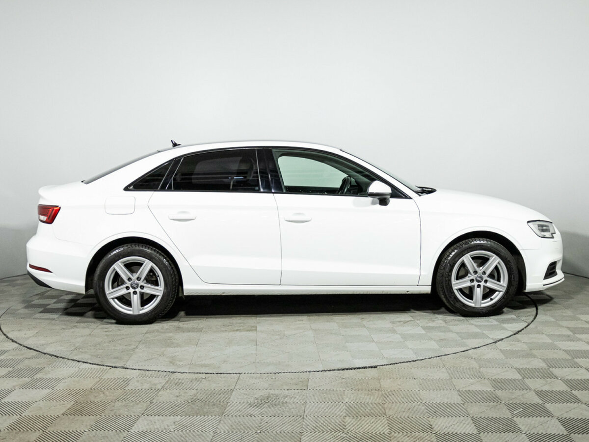 Audi A3 с пробегом — 2018 год. Фото: #3