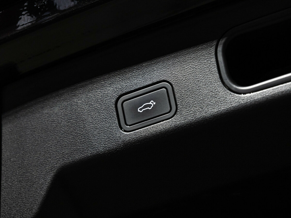 Geely Atlas с пробегом — 2024 год. Фото: #20