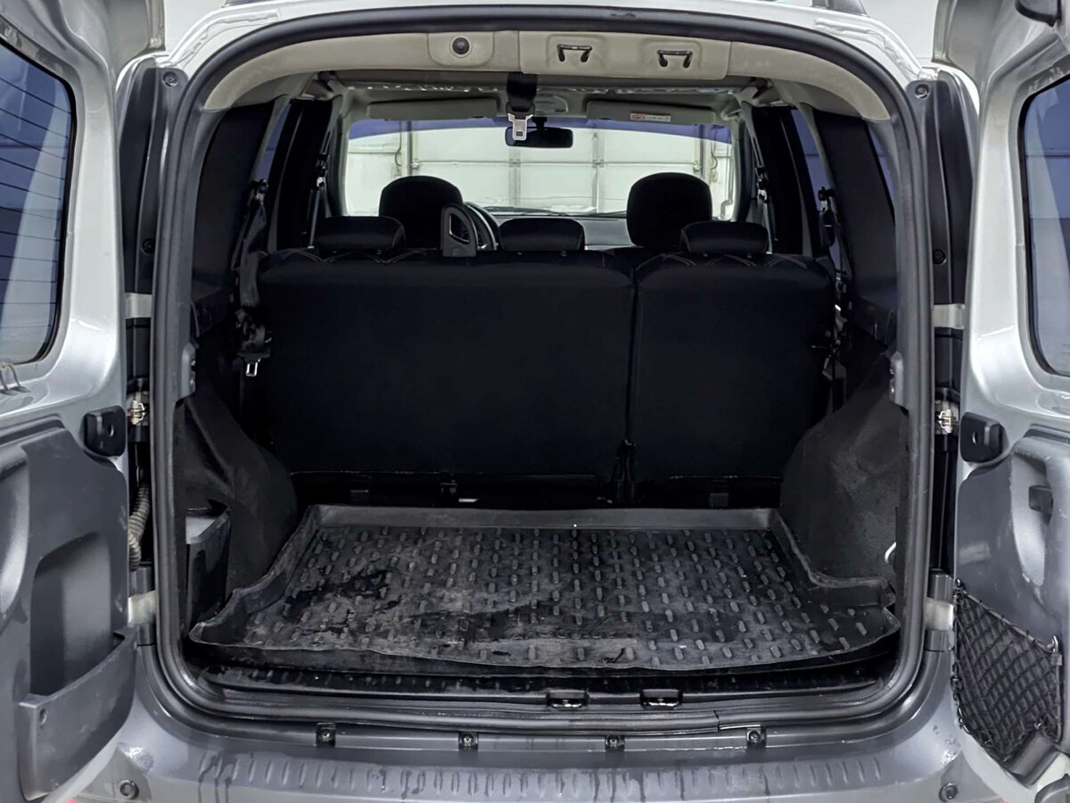 Lada (ВАЗ) Largus с пробегом — 2019 год. Фото: #9