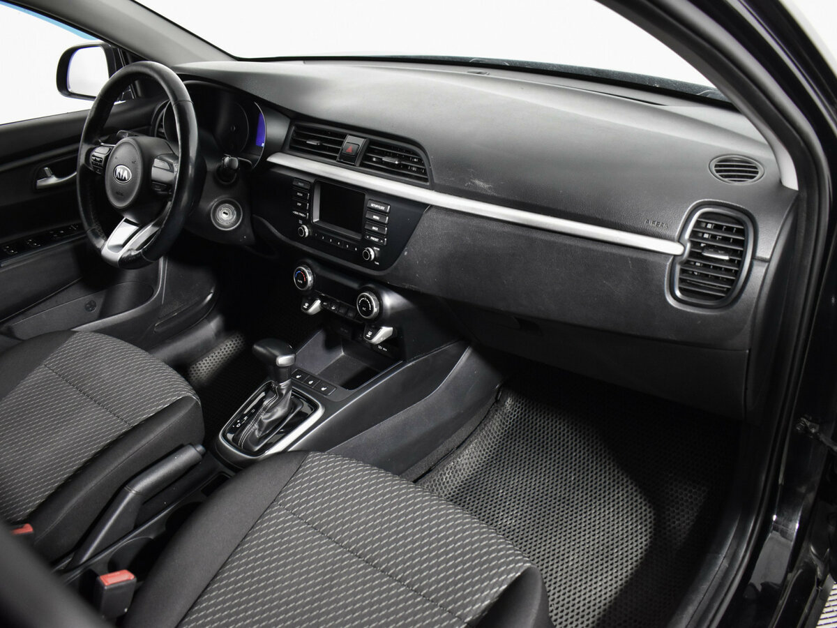 Kia Rio с пробегом — 2019 год. Фото: #11