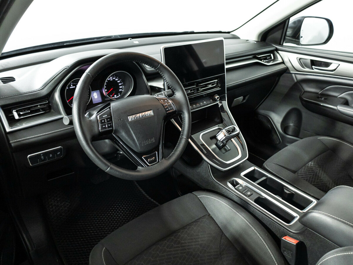 Haval M6 с пробегом — 2024 год. Фото: #9