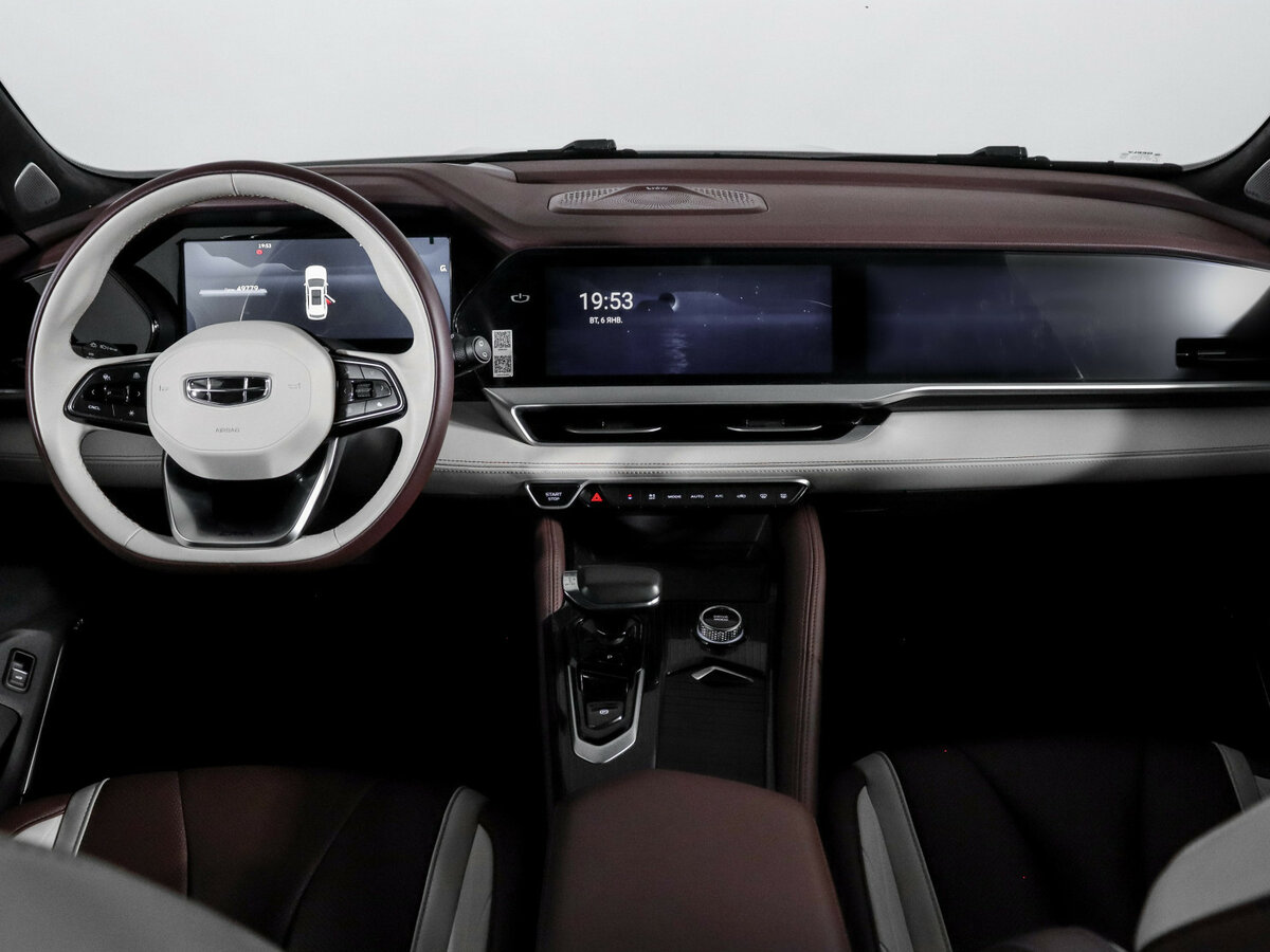 Geely Monjaro с пробегом — 2023 год. Фото: #11