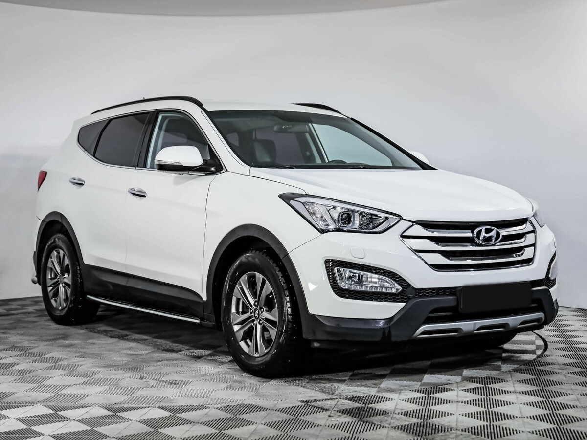 Hyundai Santa Fe с пробегом — 2014 год. Фото: #2