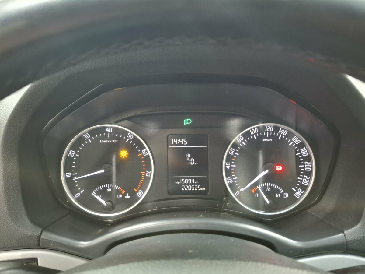 Skoda Octavia с пробегом — 2012 год. Фото: #12